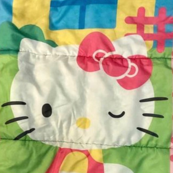 Sanrio winking hello kitty 2013 sleeping bag - Picture 3 of 7